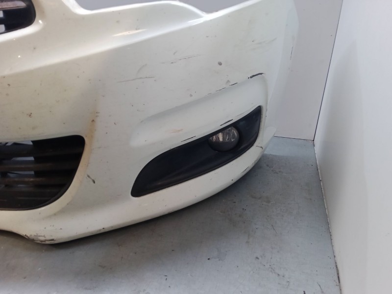 Recambio de paragolpes delantero para citroën c4 ii (nc_) 1.6 hdi 110 referencia OEM IAM   