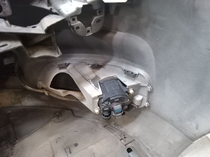 Recambio de paragolpes delantero para citroën c4 ii (nc_) 1.6 hdi 110 referencia OEM IAM   