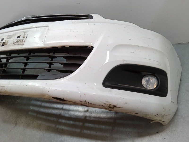 Recambio de paragolpes delantero para citroën c4 ii (nc_) 1.6 hdi 90 referencia OEM IAM   