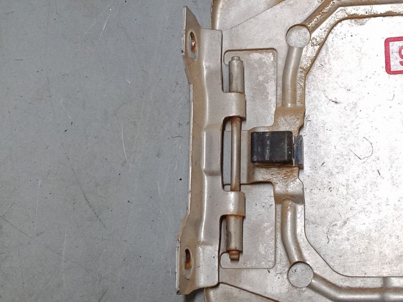 Recambio de tapa exterior combustible para mitsubishi montero io i (h6_w, h7_w) 1.8 gdi (h66w, h76w) referencia OEM IAM   