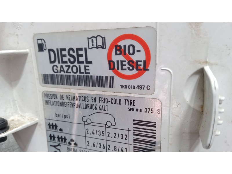 Recambio de tapa exterior combustible para seat altea xl (5p5, 5p8) 2.0 tdi 16v 4x4 referencia OEM IAM   