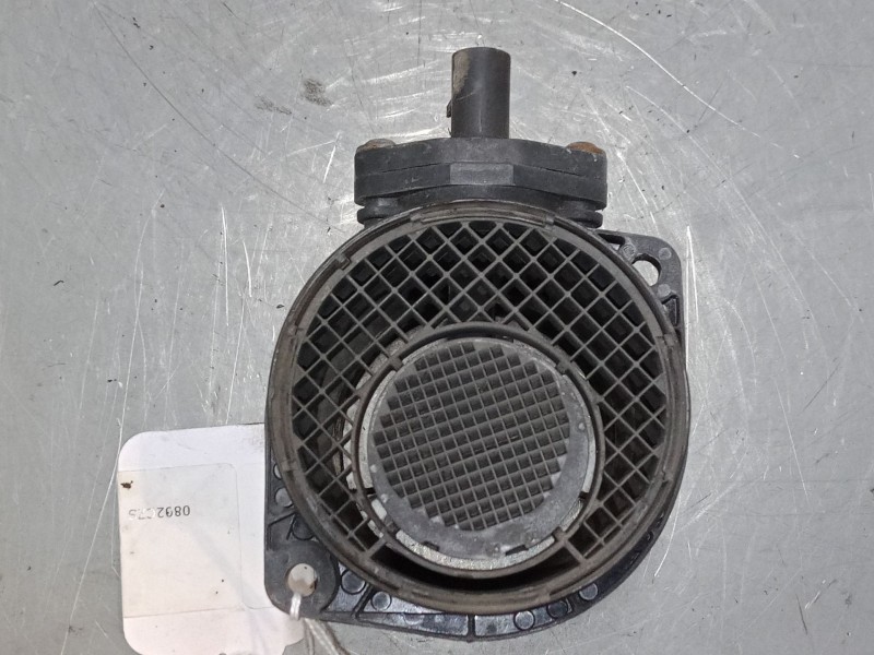 Recambio de caudalimetro para audi a3 sportback (8pa) 2.0 tdi referencia OEM IAM 074906461  