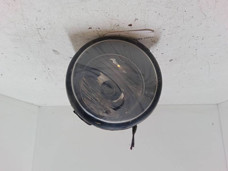FARO ANTINIEBLA IZQUIERDO 