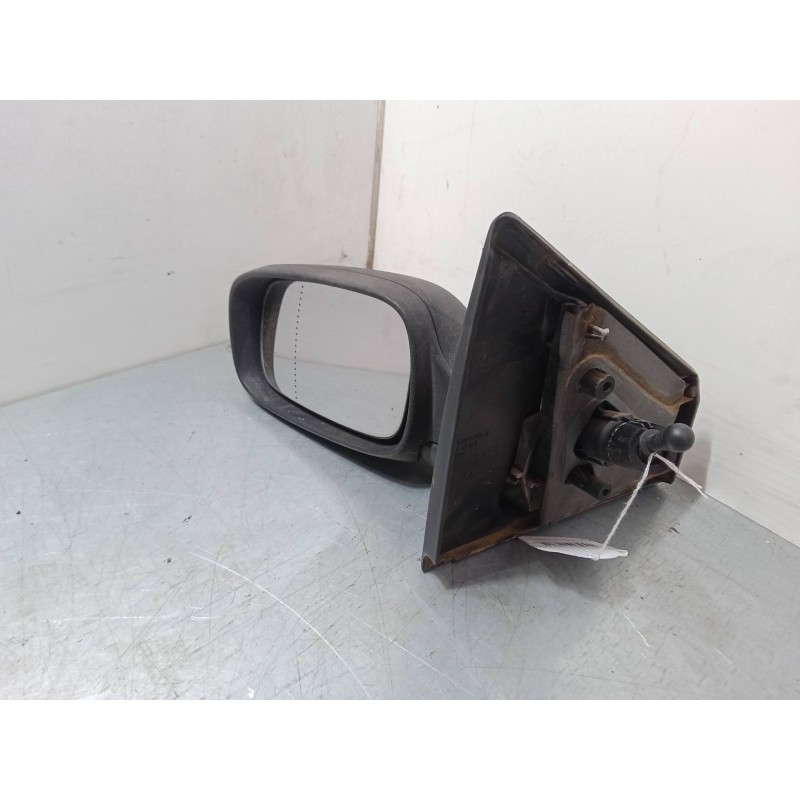 Recambio de retrovisor izquierdo para renault clio iii (br0/1, cr0/1) 1.5 dci (c/br0g, c/br1g) referencia OEM IAM   