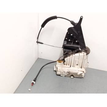 CERRADURA PUERTA TRASERA DERECHA A1699992899 