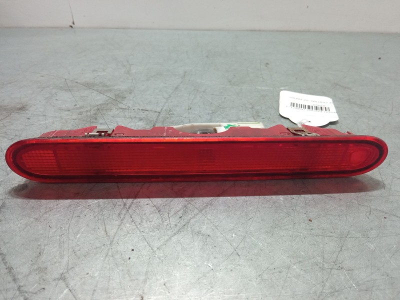 Recambio de luz central de freno para renault kangoo express (fw0/1_) 1.5 dci 75 (fw07, fw10, fw04) referencia OEM IAM 89071182S