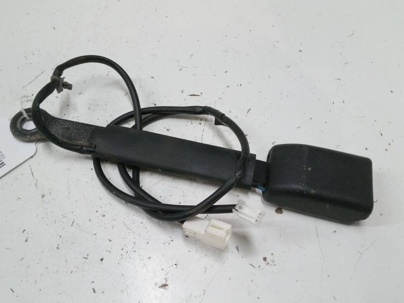 ANCLAJE CINTURON DELANTERO DERECHO 
