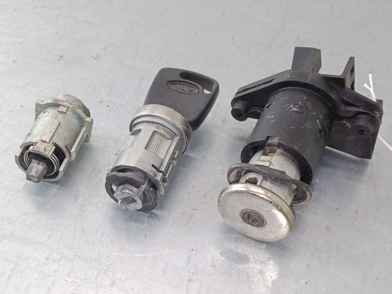 Recambio de kit bombines para ford fusion (ju_) 1.4 referencia OEM IAM   