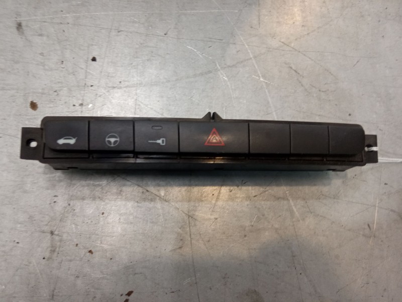 Recambio de warning para fiat punto referencia OEM IAM   