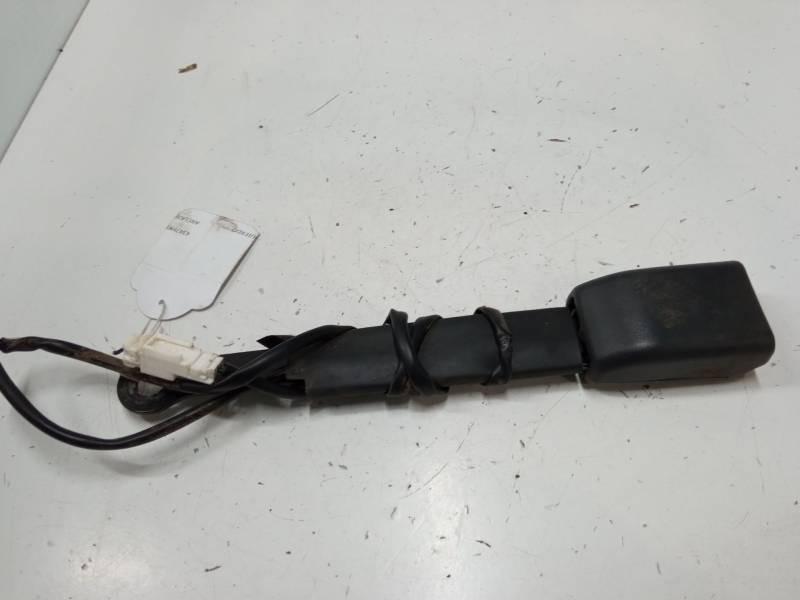 ANCLAJE CINTURON DELANTERO IZQUIERDO 