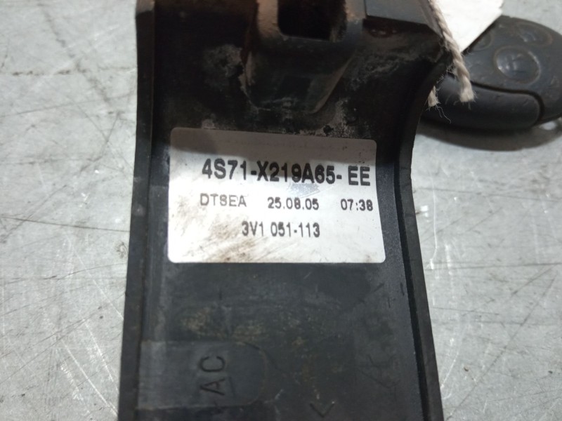 Recambio de kit bombines para ford mondeo iii sedán (b4y) 2.0 tdci referencia OEM IAM   