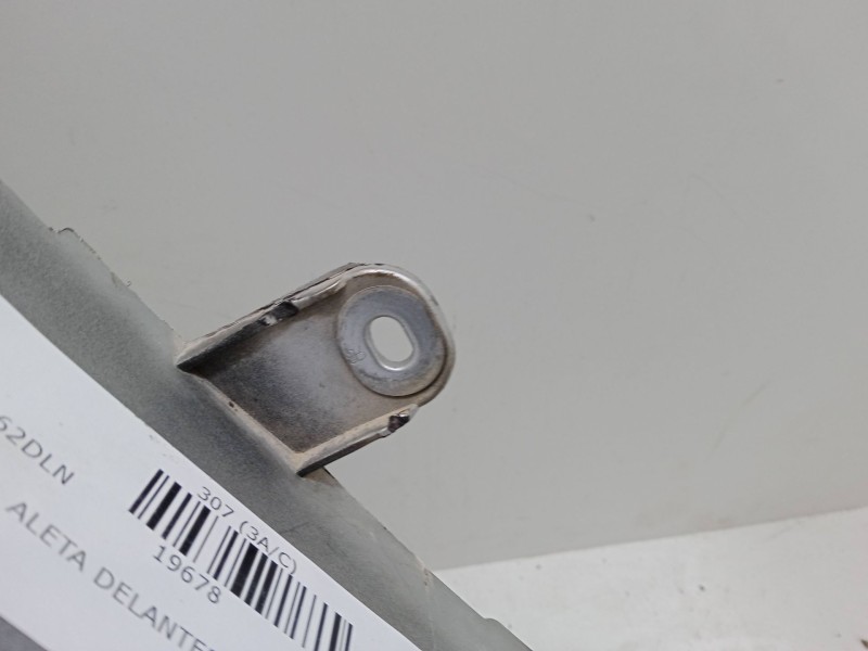 Recambio de aleta delantera izquierda para peugeot 307 (3a/c) 1.6 hdi referencia OEM IAM PG4203013  