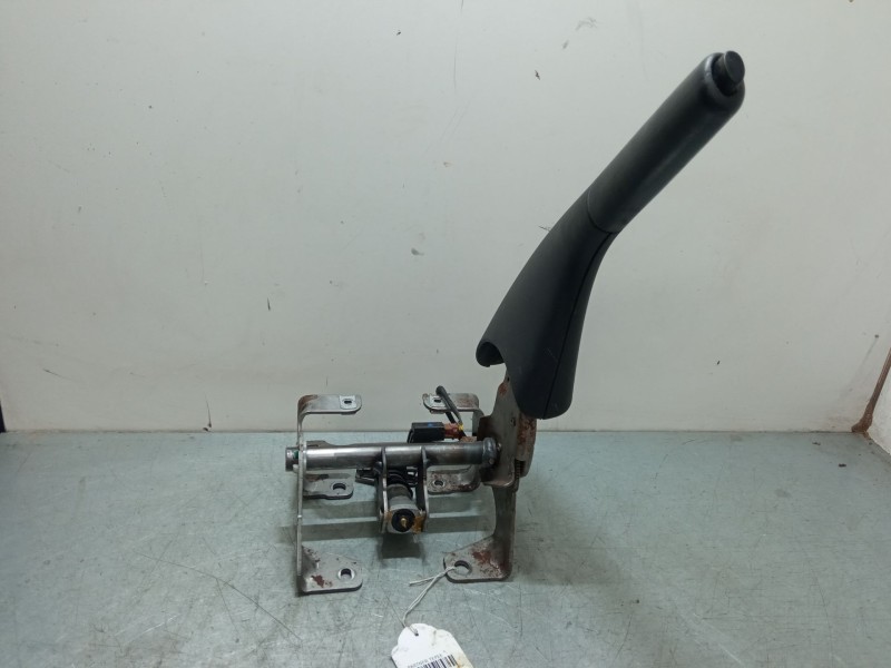 Recambio de palanca freno de mano para peugeot partner tepee 1.6 bluehdi 100 referencia OEM IAM   