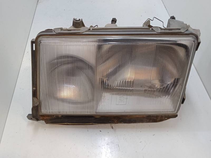 FARO IZQUIERDO 0301073301 A1248208561