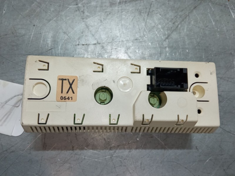 Recambio de pantalla interior reloj para opel astra g hatchback (t98) 2.0 dti 16v (f08, f48) referencia OEM IAM 24461517  