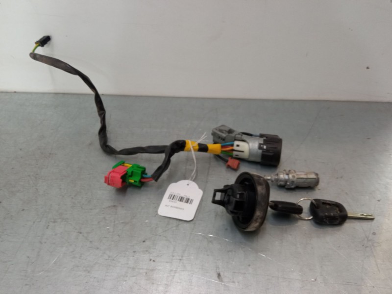 Recambio de kit bombines para citroën c3 i (fc_, fn_) 1.4 i referencia OEM IAM 9652781780  