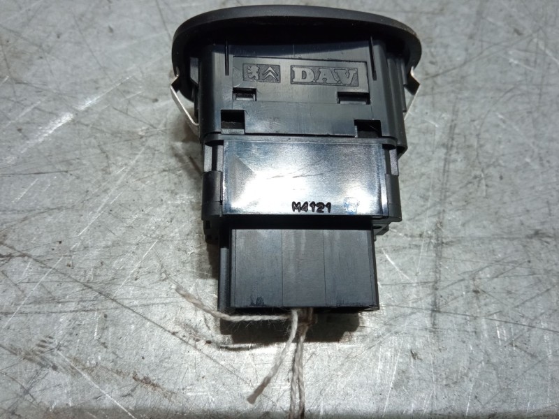 Recambio de mando elevalunas trasero derecho para citroën c3 i (fc_, fn_) 1.4 i referencia OEM IAM   