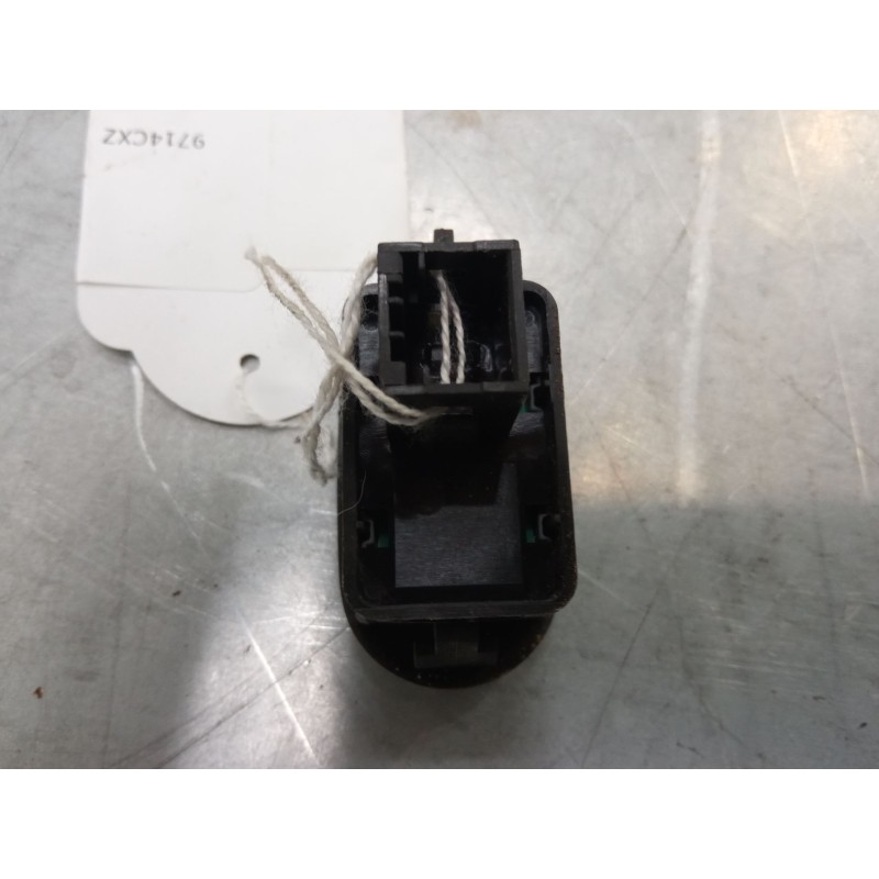 Recambio de mando elevalunas delantero izquierdo para citroën c3 i (fc_, fn_) 1.4 i referencia OEM IAM 96401469XT  
