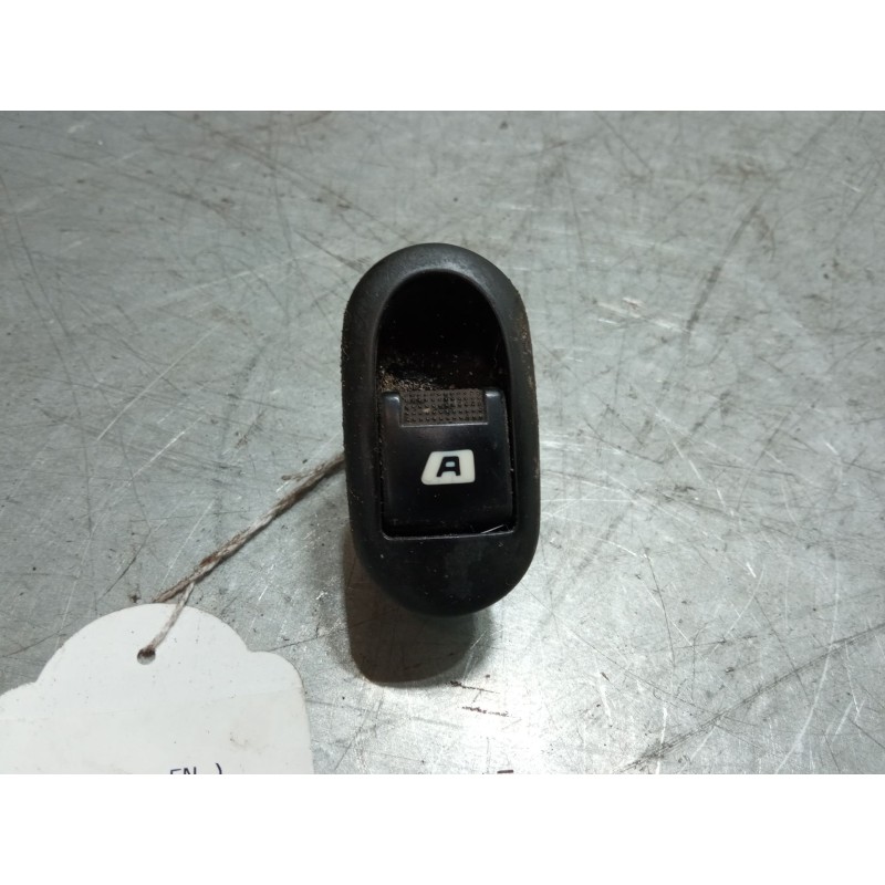 Recambio de mando elevalunas delantero derecho para citroën c3 i (fc_, fn_) 1.4 i referencia OEM IAM 96401469XT  