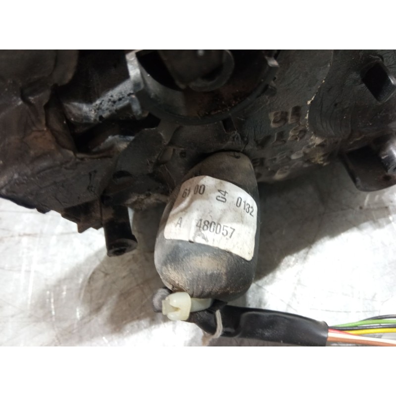 Recambio de retrovisor electrico izquierdo abatible para citroën c3 i (fc_, fn_) 1.4 i referencia OEM IAM IZQUIERDO ABATIBLE  