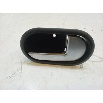 MANETA INTERIOR PUERTA TRASERA DERECHA 2S61A22600 