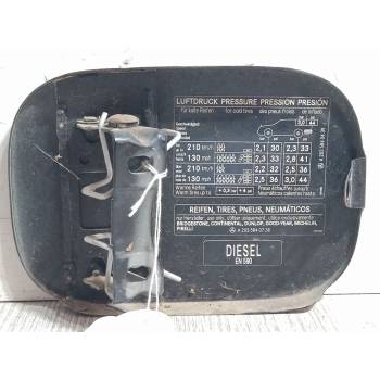 TAPA EXTERIOR COMBUSTIBLE 