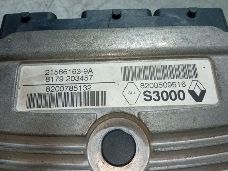 Recambio de centralita motor uce para renault scénic ii (jm0/1_) 1.6 16v (jm1r) referencia OEM IAM 8200509516 21586163-9A 820078