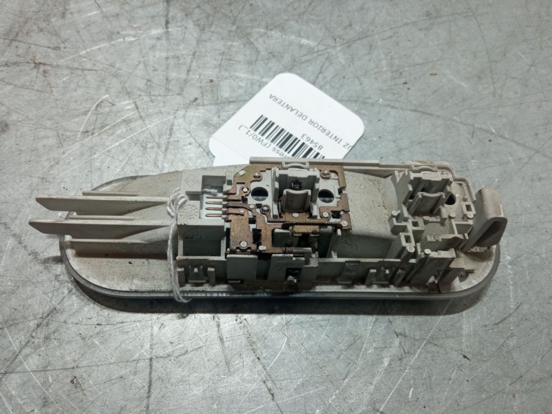 Recambio de luz interior delantera para renault kangoo express (fw0/1_) 1.5 dci 75 (fw07, fw10, fw04) referencia OEM IAM   