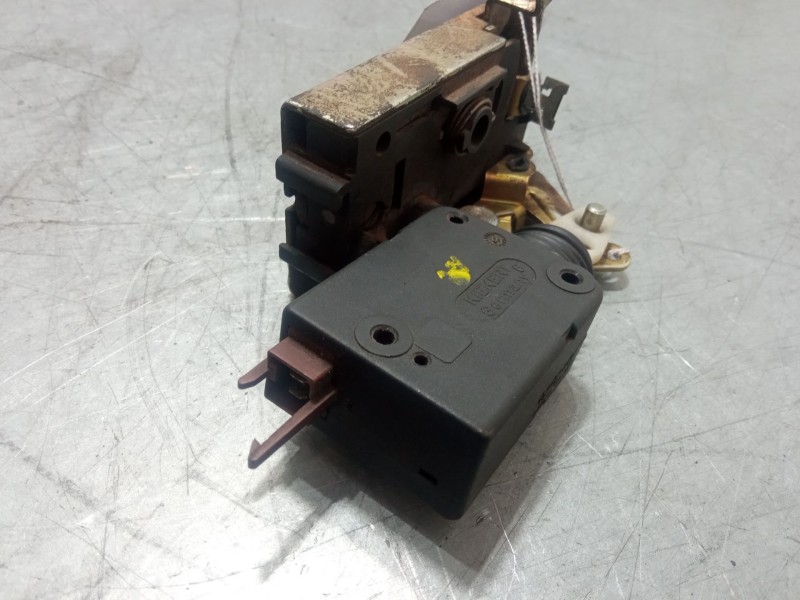 Recambio de cerradura puerta delantera derecha para citroën saxo (s0, s1) 1.5 d referencia OEM IAM   