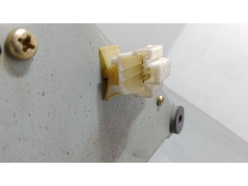 Recambio de motor limpia trasero para chevrolet nubira station wagon 1.8 referencia OEM IAM   