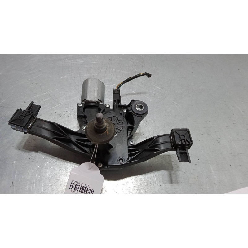 Recambio de motor limpia trasero para opel corsa e (x15) 1.4 (08, 68) referencia OEM IAM 0390205011  