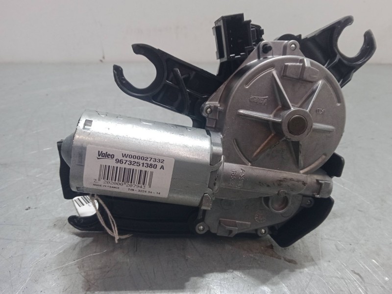 Recambio de motor limpia trasero para peugeot 208 i (ca_, cc_) 1.2 vti 82 referencia OEM IAM 9673251380A  