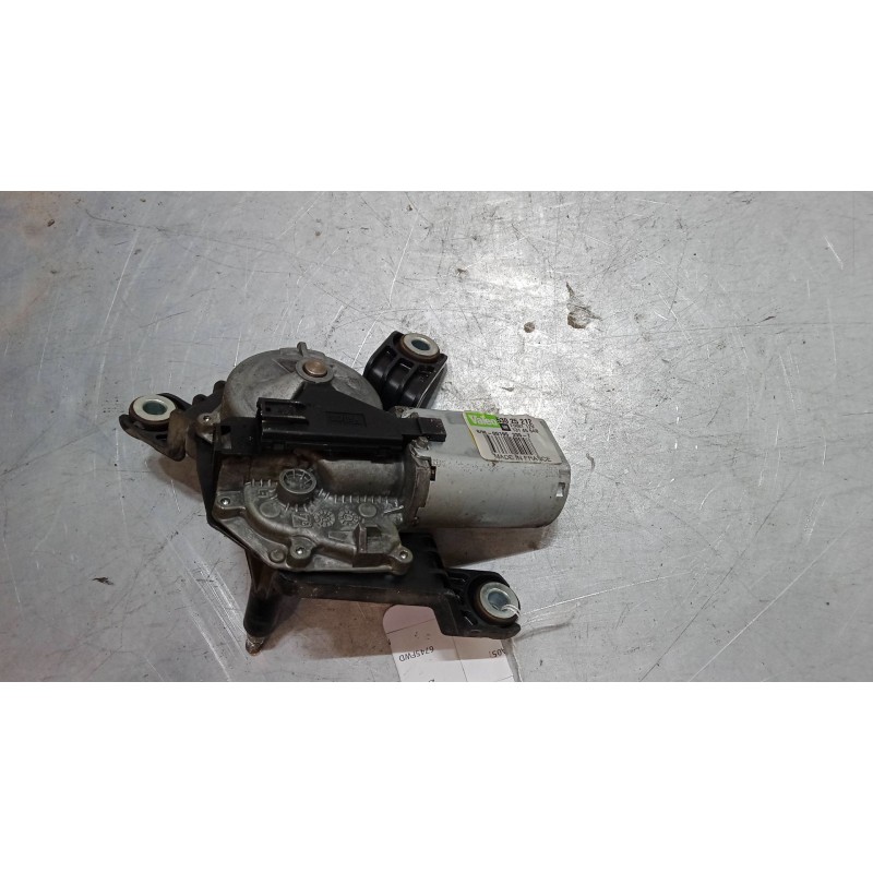 Recambio de motor limpia trasero para opel zafira b furgoneta/monovolumen (a05) 1.9 cdti van (m75) referencia OEM IAM   