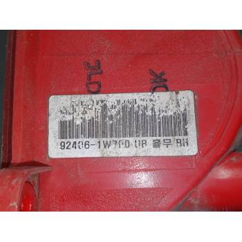 CATADIOPTRICO TRASERO DERECHO 924061W700 