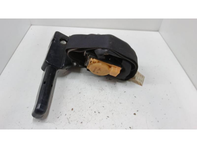 CINTURON SEGURIDAD DELANTERO IZQUIERDO 