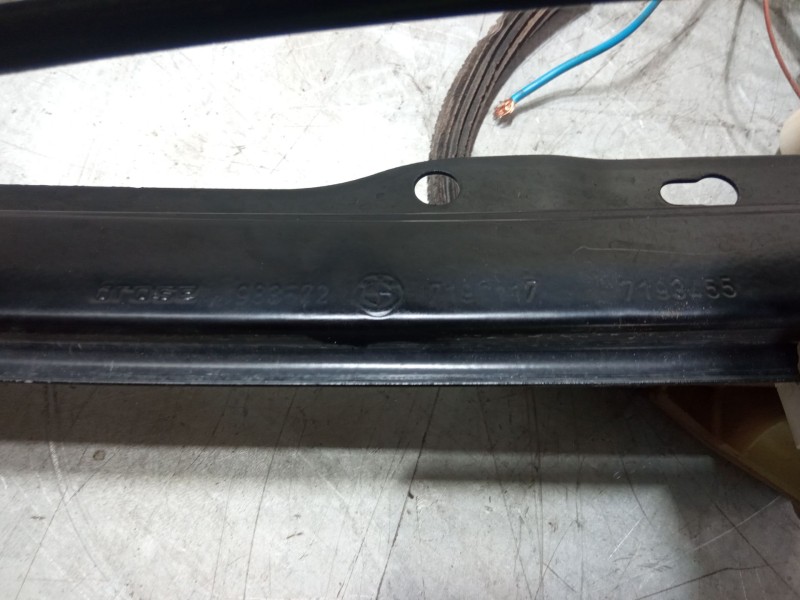 Recambio de elevalunas electrico delantero izquierdo para bmw 3 descapotable (e93) 320 i referencia OEM IAM   