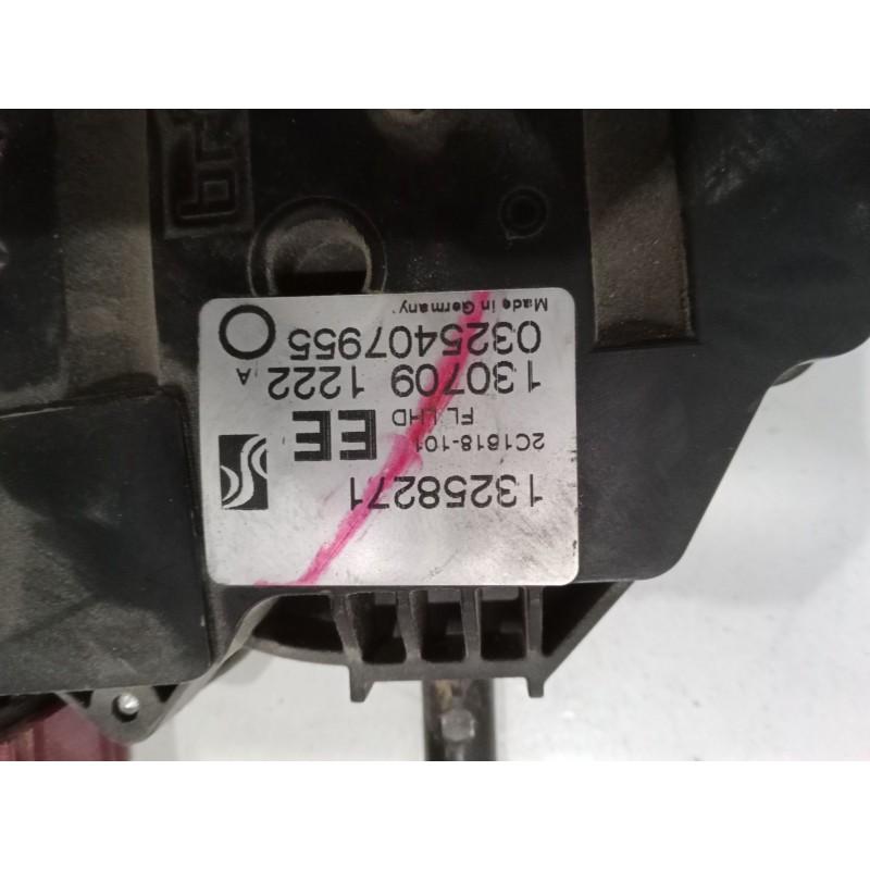 Recambio de cerradura puerta delantera izquierda para opel corsa d (s07) 1.3 cdti (l08, l68) referencia OEM IAM 13258271  