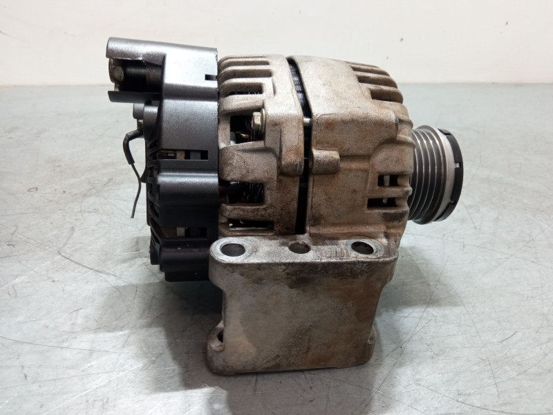Recambio de alternador para fiat doblo furgoneta/monovolumen (223_) 1.3 jtd 16v multijet referencia OEM IAM 8EL011710841  