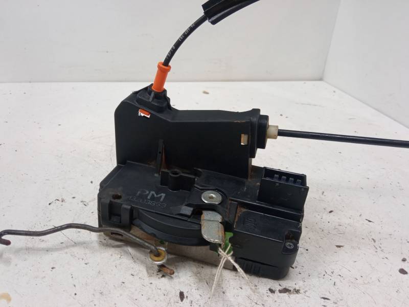 CERRADURA PUERTA DELANTERA IZQUIERDA PM13203899 