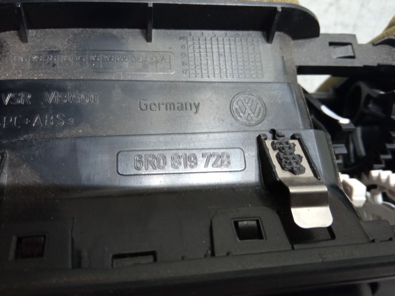 Recambio de aireador central para volkswagen polo v (6r1, 6c1) 1.4 (6r1) referencia OEM IAM   