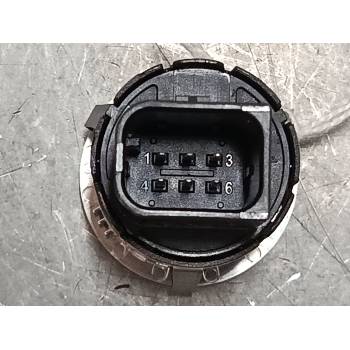 BOTON APERTURA PUERTA DERECHA 07357490940 