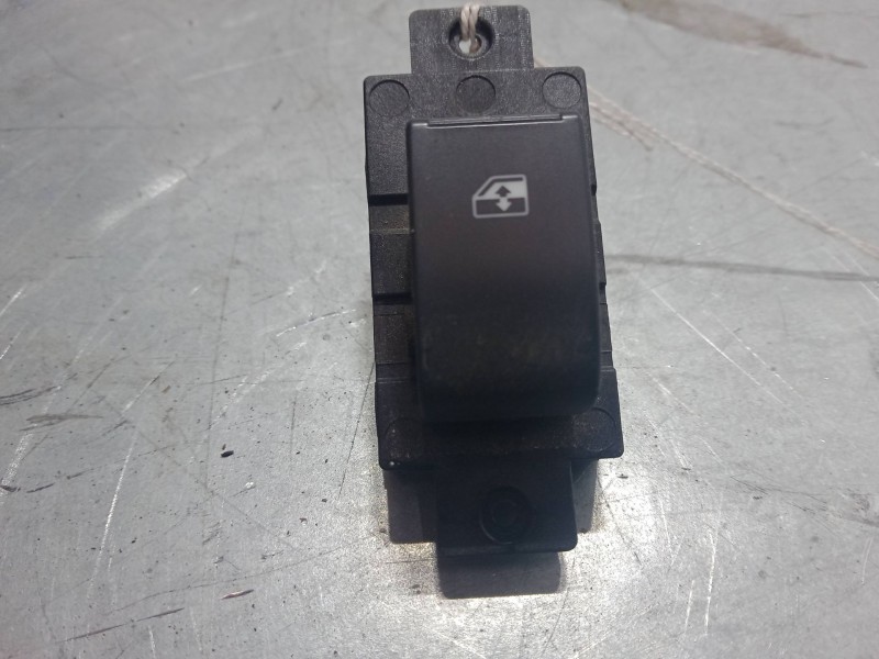 Recambio de mando elevalunas trasero derecho para opel antara a (l07) 2.0 cdti referencia OEM IAM 96628741  