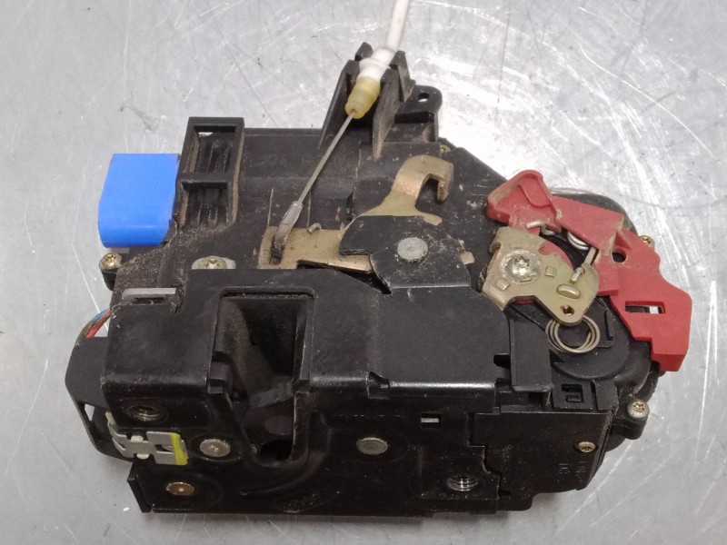 Recambio de cerradura puerta delantera derecha para porsche cayman (987) s 3.4 referencia OEM IAM 3D1837016  