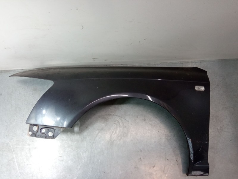 Recambio de aleta delantera izquierda para audi a6 c6 (4f2) 2.0 tdi referencia OEM IAM   