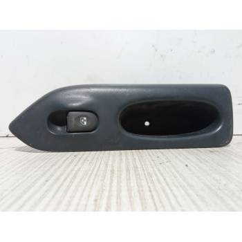 MANDO ELEVALUNAS TRASERO IZQUIERDO 7701699605 