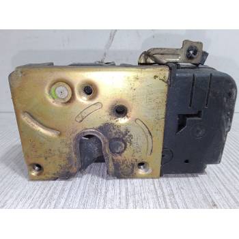 CERRADURA PUERTA DELANTERA IZQUIERDA 