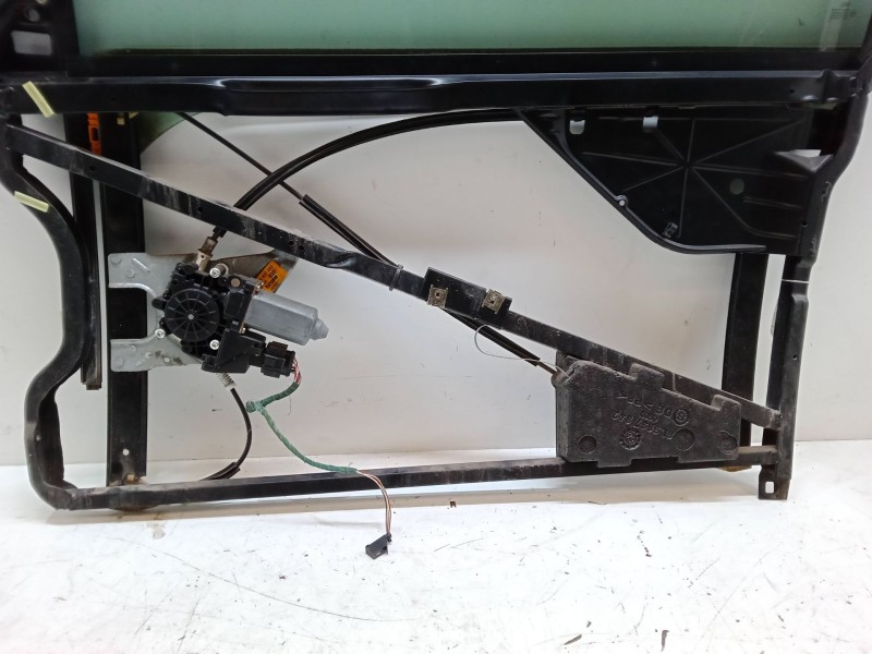 Recambio de elevalunas electrico delantero derecho para audi a3 (8l1) 1.6 referencia OEM IAM   