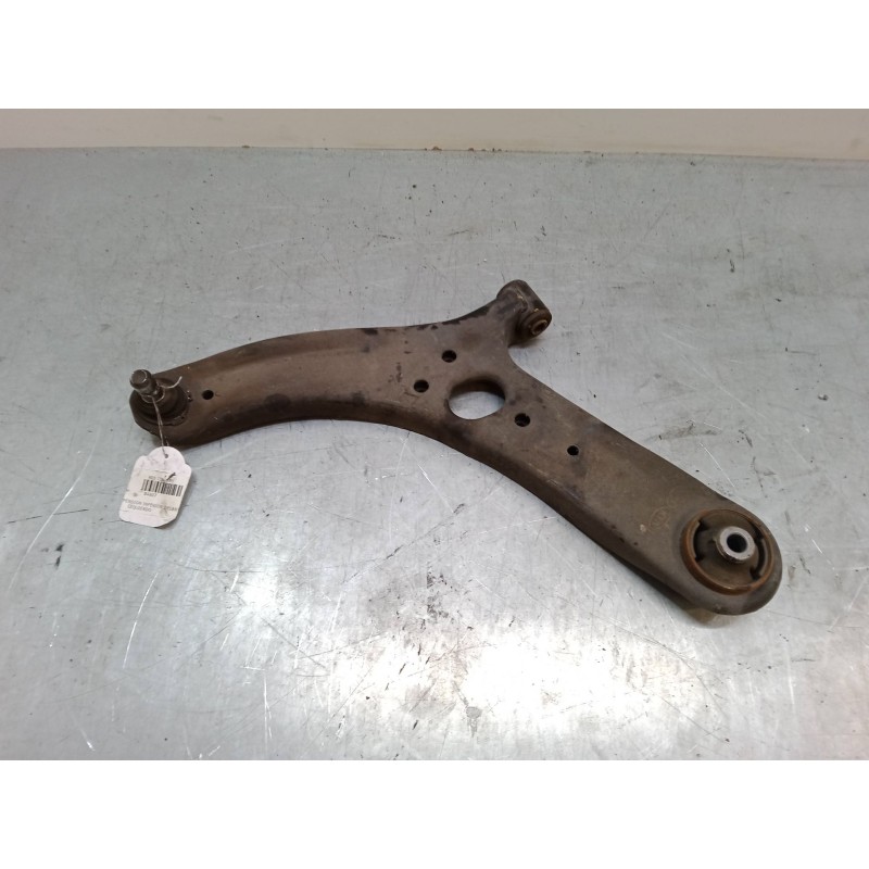 Recambio de brazo suspension inferior delantero izquierdo para kia rio iii (ub) 1.1 crdi referencia OEM IAM   