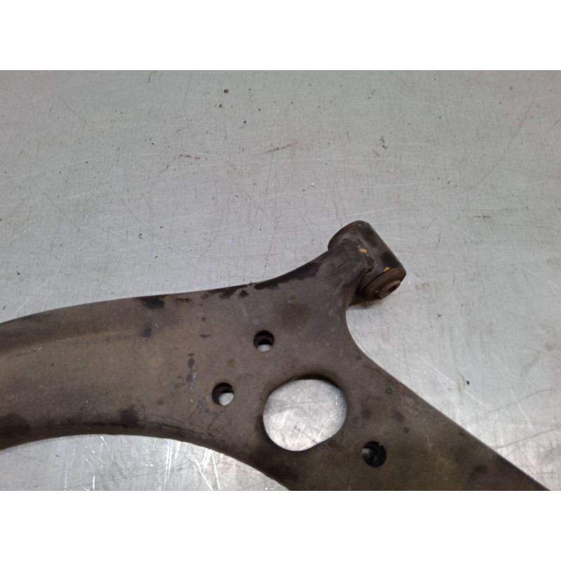 Recambio de brazo suspension inferior delantero izquierdo para kia rio iii (ub) 1.1 crdi referencia OEM IAM   