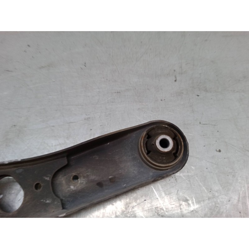 Recambio de brazo suspension inferior delantero izquierdo para kia rio iii (ub) 1.1 crdi referencia OEM IAM   